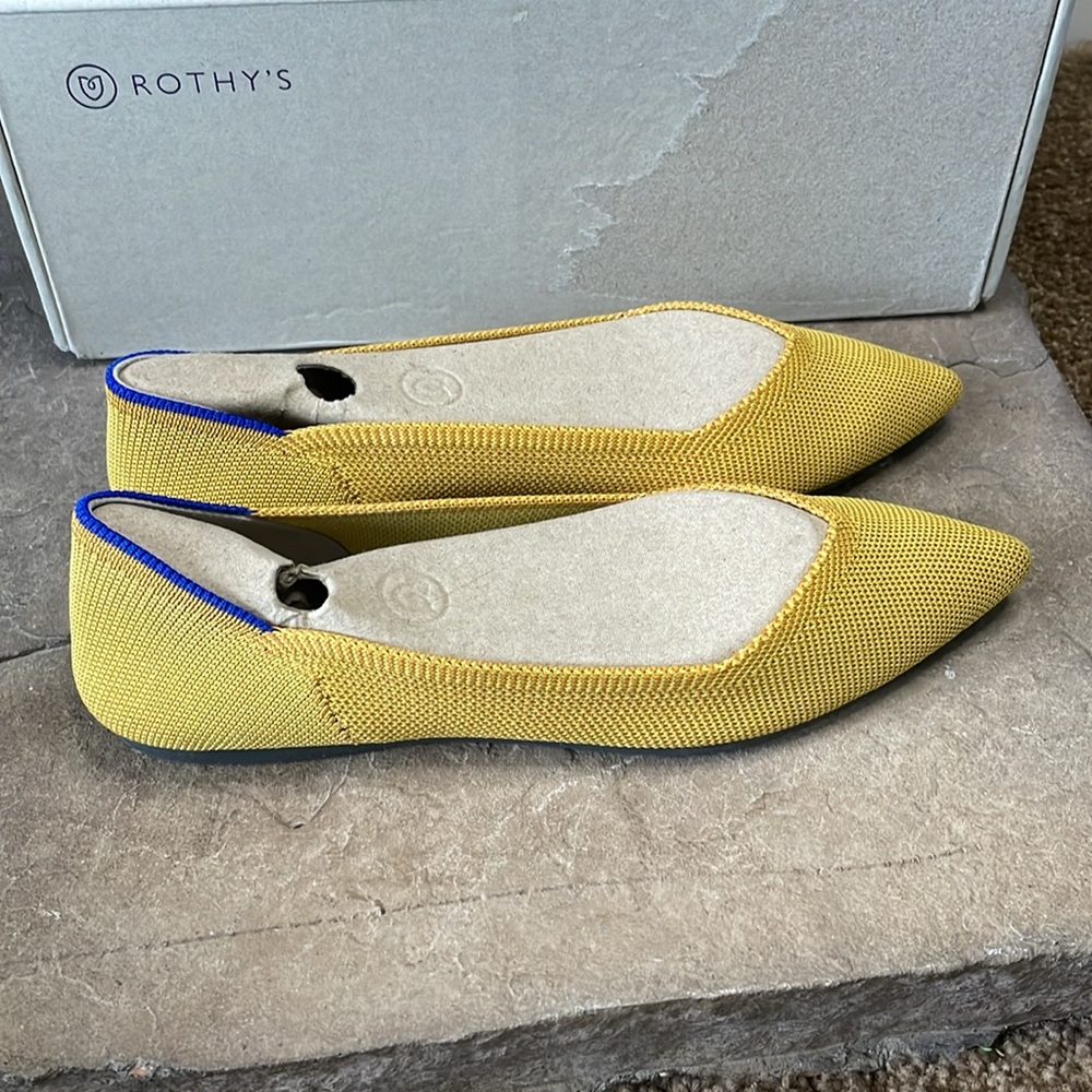 🤩Rothy’s The Point🤩